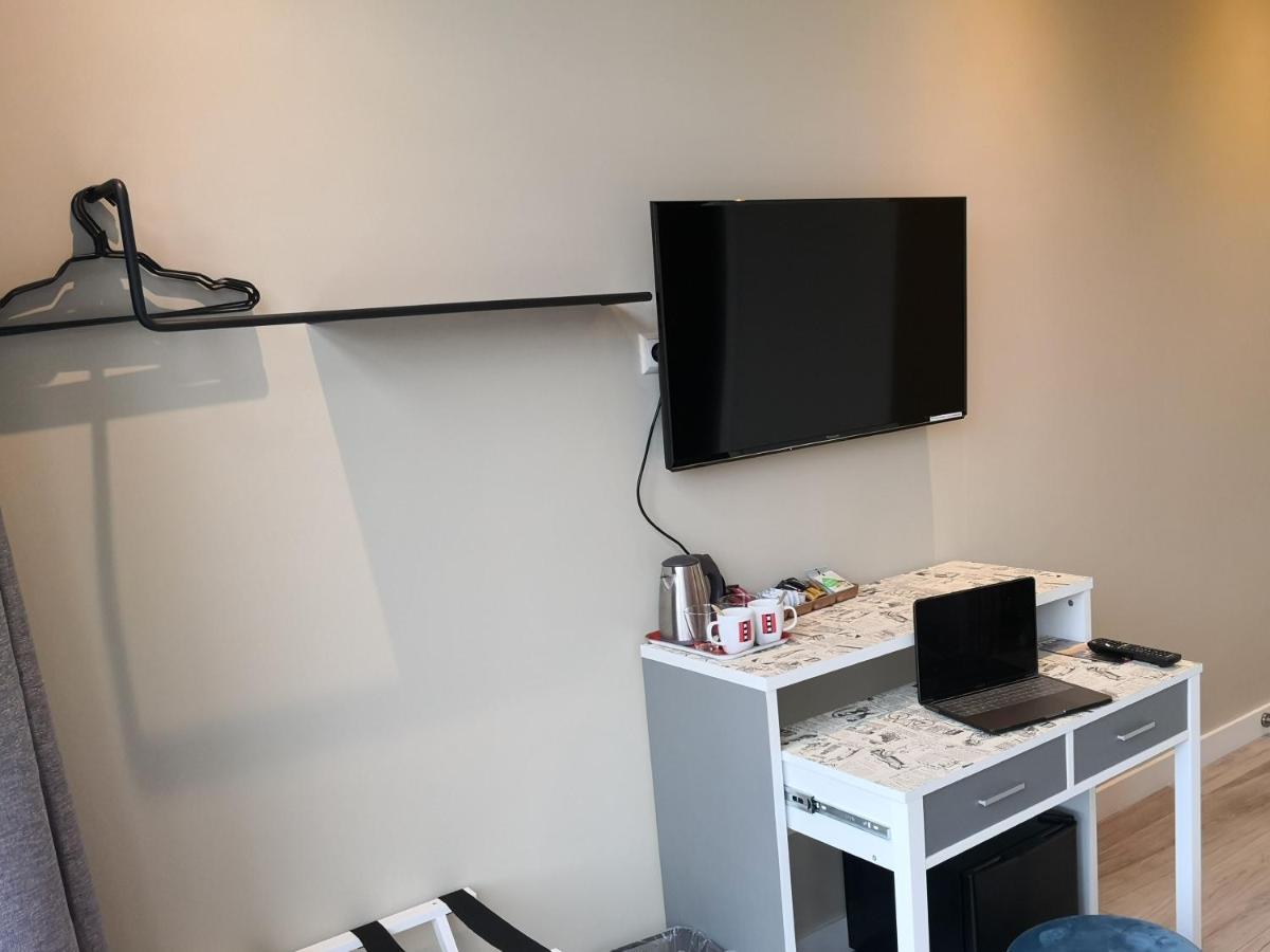 Roomwest アムステルダム エクステリア 写真