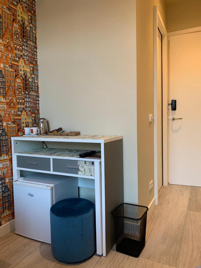 Roomwest アムステルダム エクステリア 写真